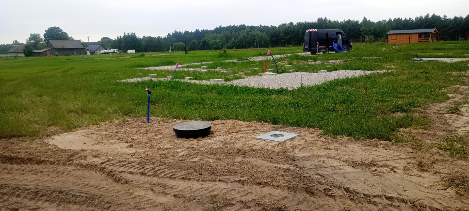 Przyłącza wod-kan - szambo